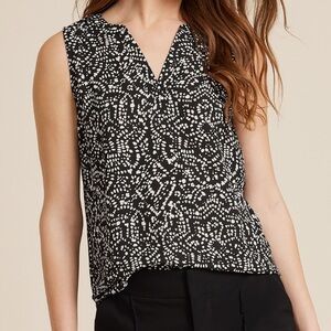 NWT Maurice’s size x small Atwood tank top.